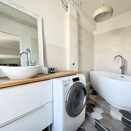 3p - 18 Apartment Paris